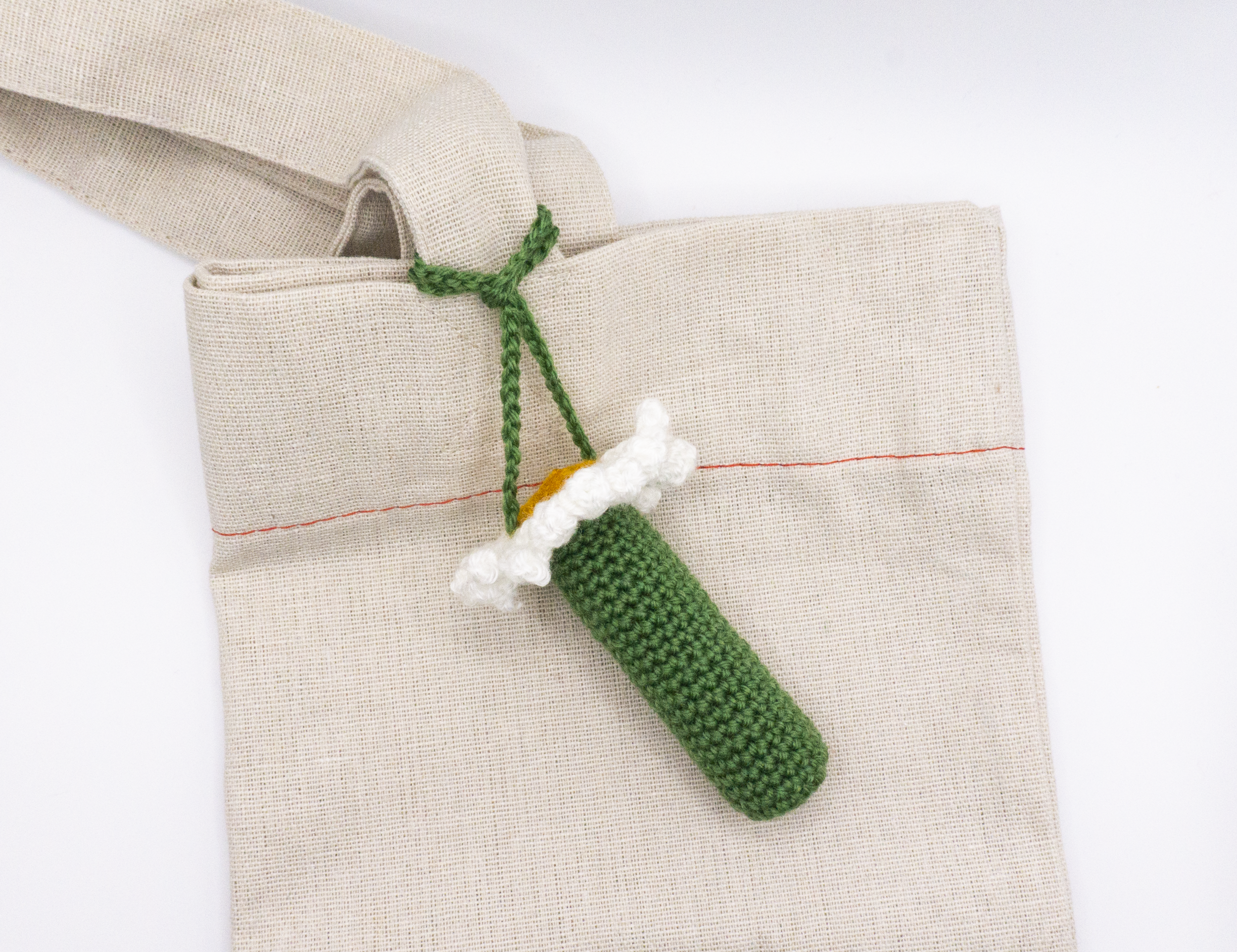 Daisy Chapstick Holder 1