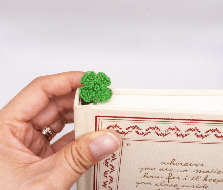 Clover Bookmark 2